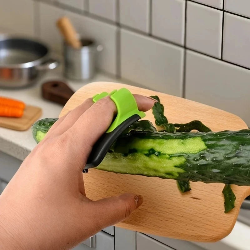 2 Finger Veggie Peeler